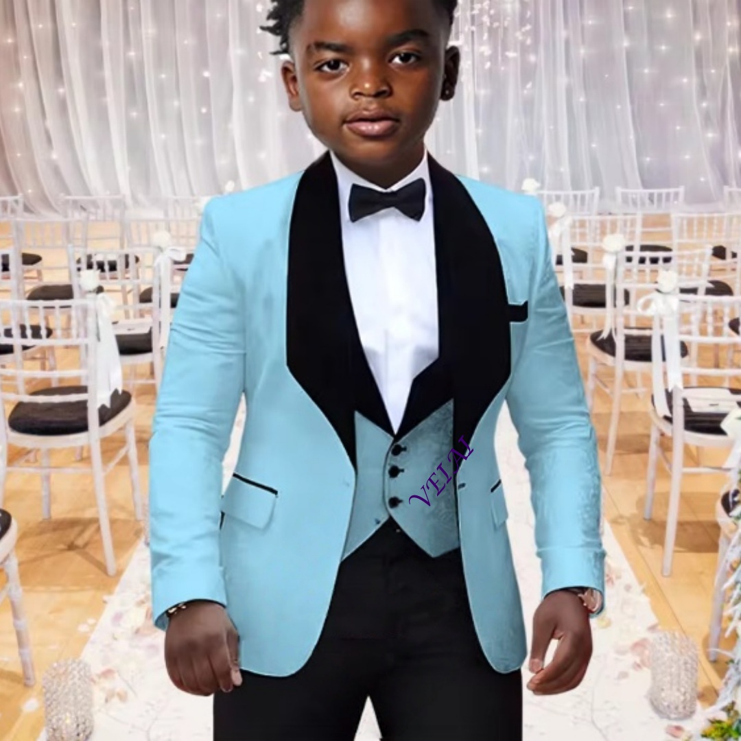 3点セットの豪華なジャカード素材の男の子用スーツ。上品なデザ - Slim Fit Suit Set のレビューと価格