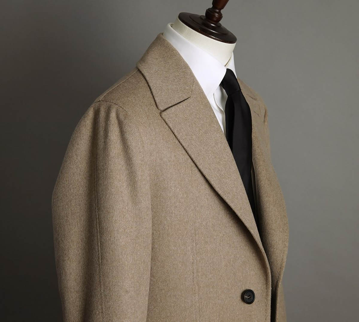カーキ色のヴィンテージ風メンズコート。フォーマルなビジネスシ - Men'S Vintage Formal Wear のレビューと価格