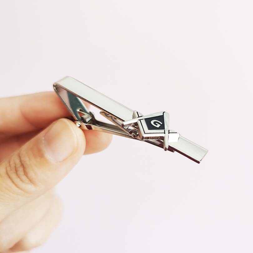 メイソン・フェローメイソン・スクエア＆コンパス付きGタイクリ - Tie Bar Clip のレビューと価格